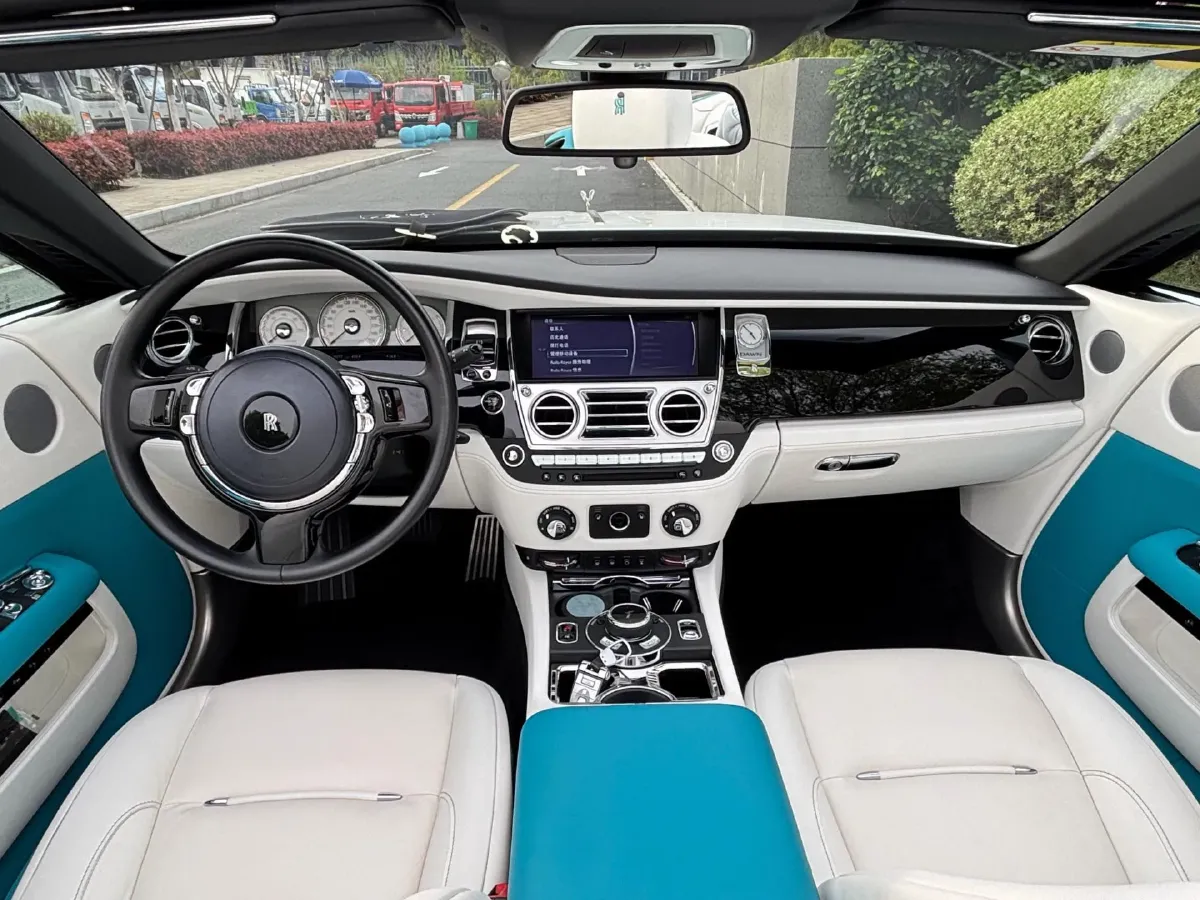 2015 Rolls-Royce Dawn 6.6T 571HP V12 8AT,autocango,china used car exporter,china ev exporter,chinese used car exporter,chinese used ev exporter