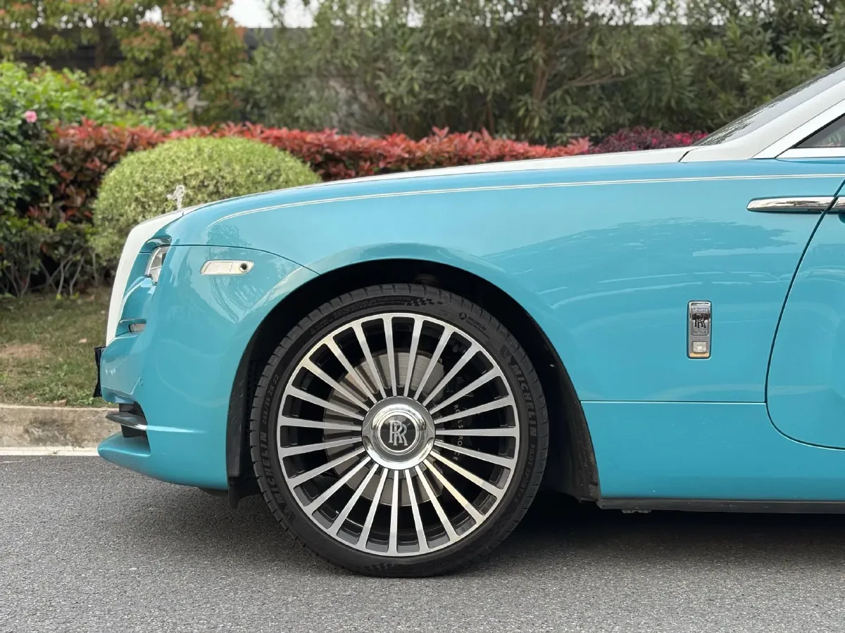 2015 Rolls-Royce Dawn 6.6T 571HP V12 8AT,autocango,china used car exporter,china ev exporter,chinese used car exporter,chinese used ev exporter