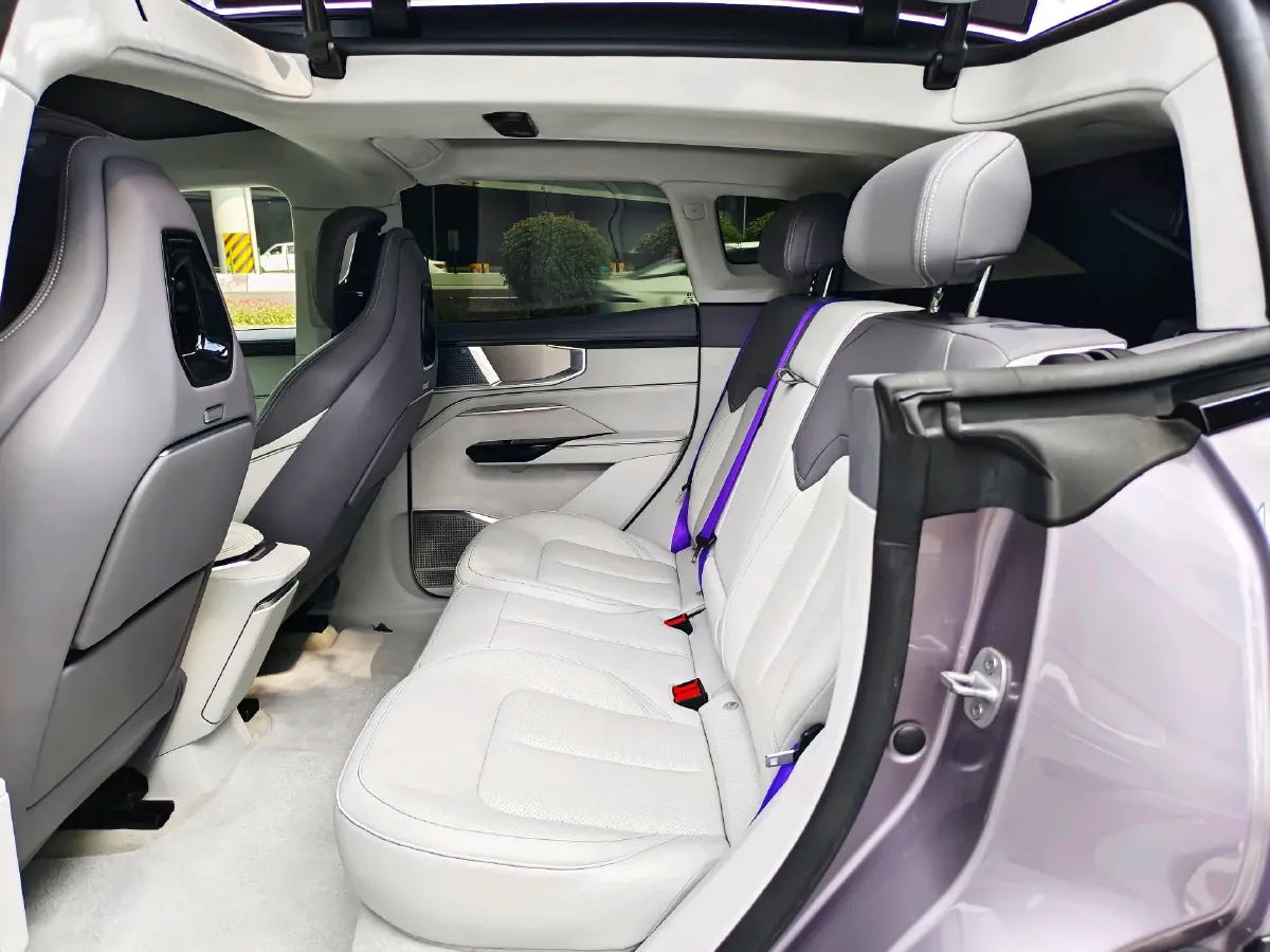 2023 HiPhi Y BEV 76.6KWH,autocango,china used car exporter,china ev exporter,chinese used car exporter,chinese used ev exporter