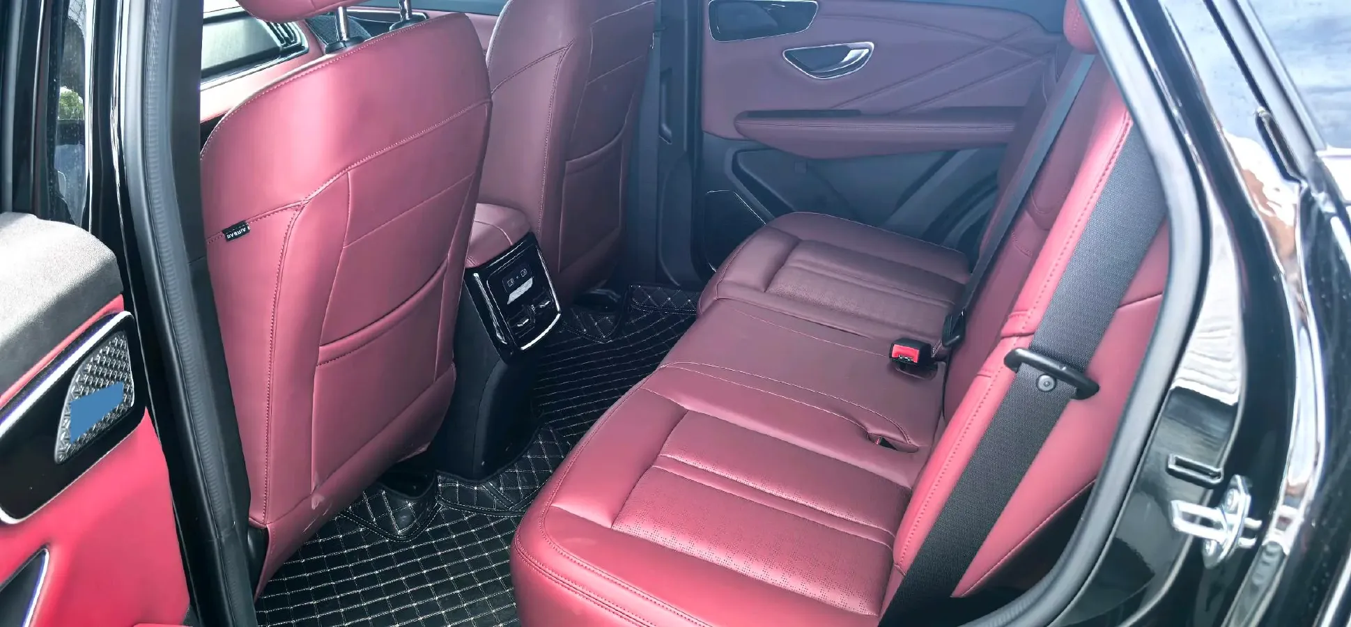 2025 Jetour DASHING 1.5T 184HP L4 7DCT,autocango,china used car exporter,china ev exporter,chinese used car exporter,chinese used ev exporter