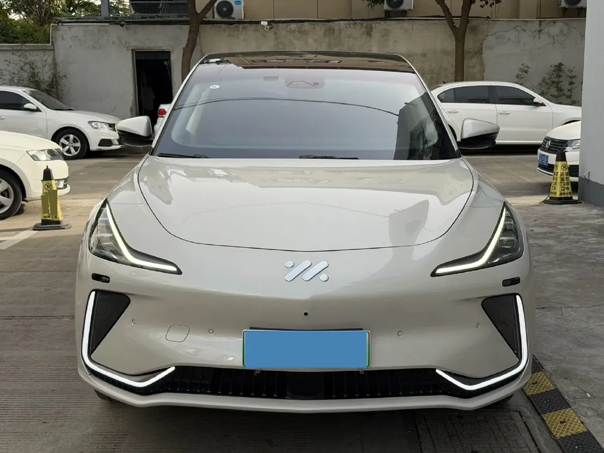 2023 IM LS7 BEV 77KWH,autocango,china used car exporter,china ev exporter,chinese used car exporter,chinese used ev exporter