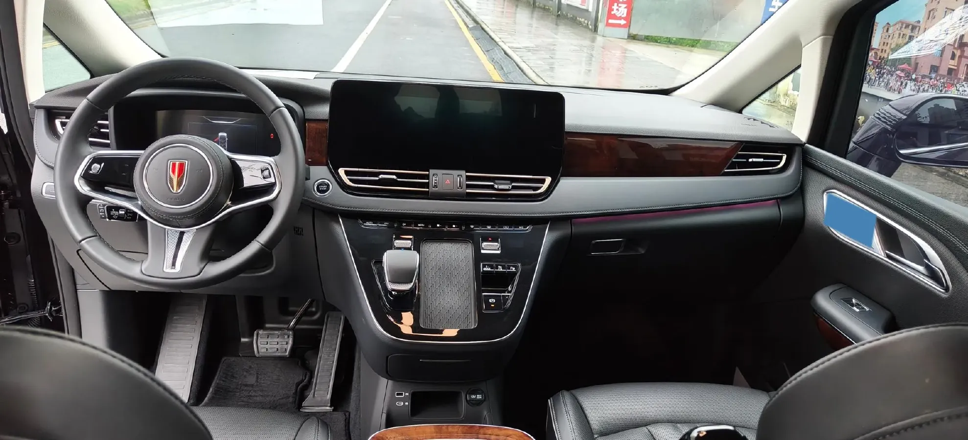 2024 HongQi HQ9 2.0T 163HP L4 1DHT PHEV 20.14KWH,autocango,china used car exporter,china ev exporter,chinese used car exporter,chinese used ev exporter