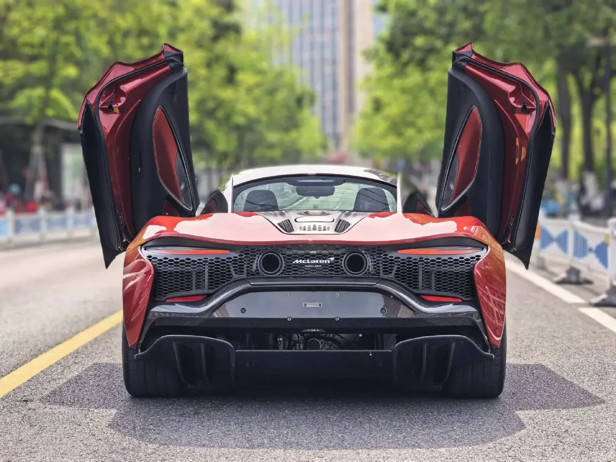 2021 McLaren Artura 3.0T 585HP V6 8DCT PHEV 7.4KWH,autocango,china used car exporter,china ev exporter,chinese used car exporter,chinese used ev exporter