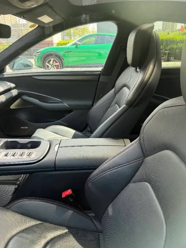 2024 MI SU7 BEV 101KWH,autocango,china used car exporter,china ev exporter,chinese used car exporter,chinese used ev exporter