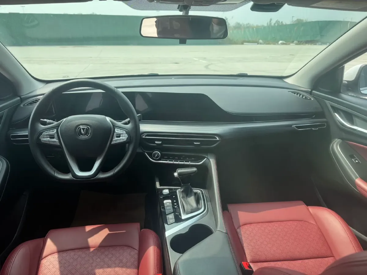 2020 ChangAn Eado 1.4T 158HP L4 7DCT,autocango,china used car exporter,china ev exporter,chinese used car exporter,chinese used ev exporter