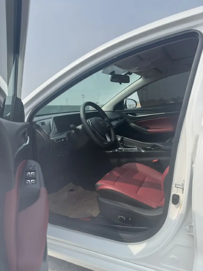 2020 ChangAn Eado 1.4T 158HP L4 7DCT,autocango,china used car exporter,china ev exporter,chinese used car exporter,chinese used ev exporter