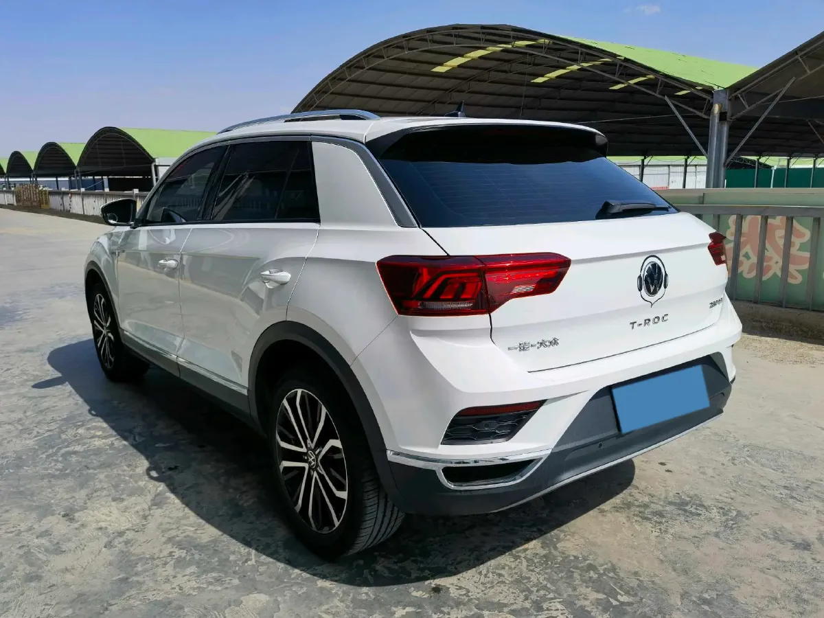 2021 Volkswagen T-Roc 1.4T 150HP L4 7DCT,autocango,china used car exporter,china ev exporter,chinese used car exporter,chinese used ev exporter