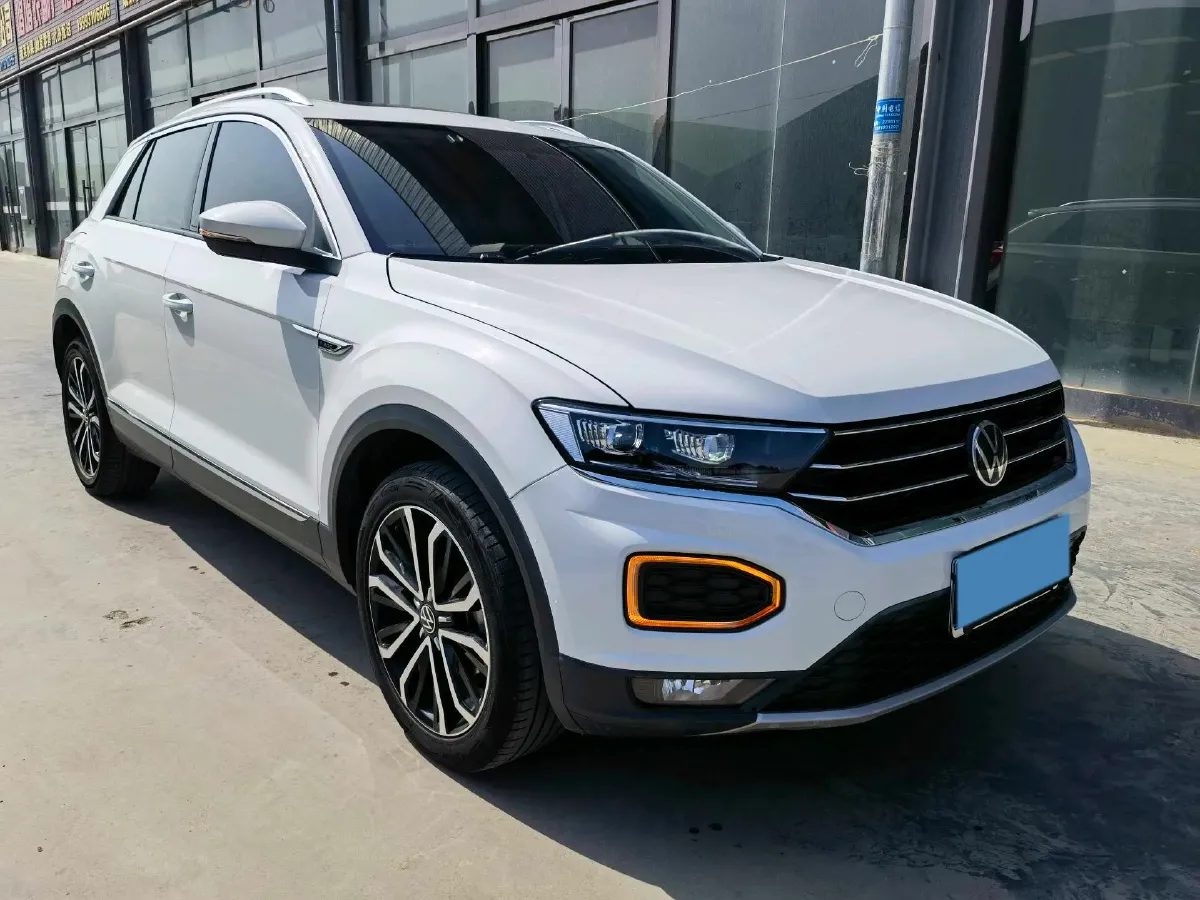 2021 Volkswagen T-Roc 1.4T 150HP L4 7DCT,autocango,china used car exporter,china ev exporter,chinese used car exporter,chinese used ev exporter