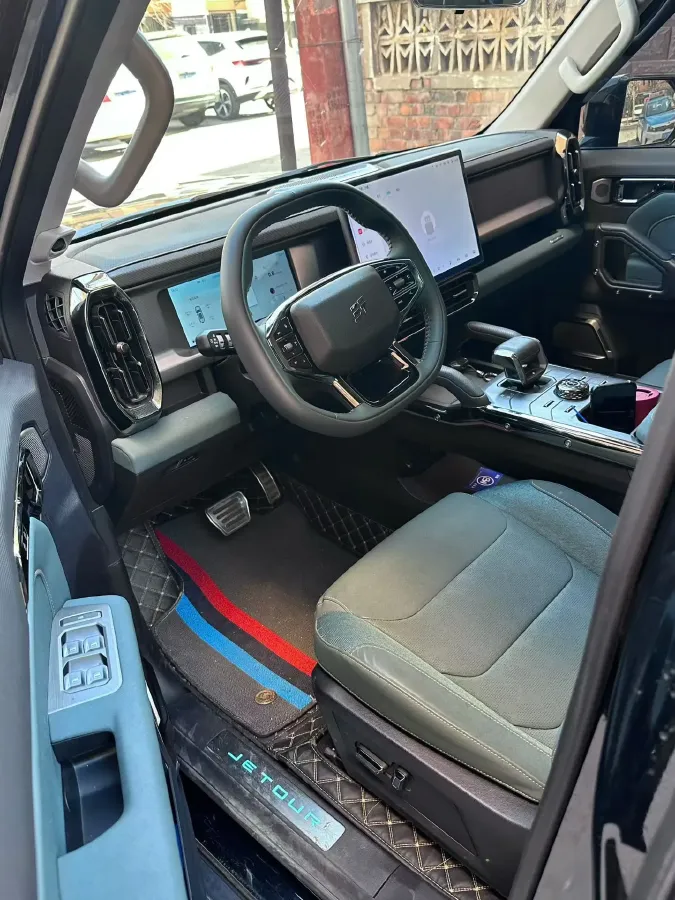 2023 Jetour Traveller 2.0T 254HP L4 7DCT,autocango,china used car exporter,china ev exporter,chinese used car exporter,chinese used ev exporter