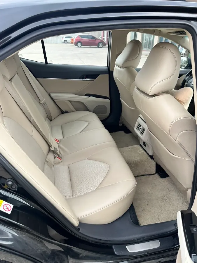 2018 Toyota Camry 2.5L 209HP L4 8AT,autocango,china used car exporter,china ev exporter,chinese used car exporter,chinese used ev exporter