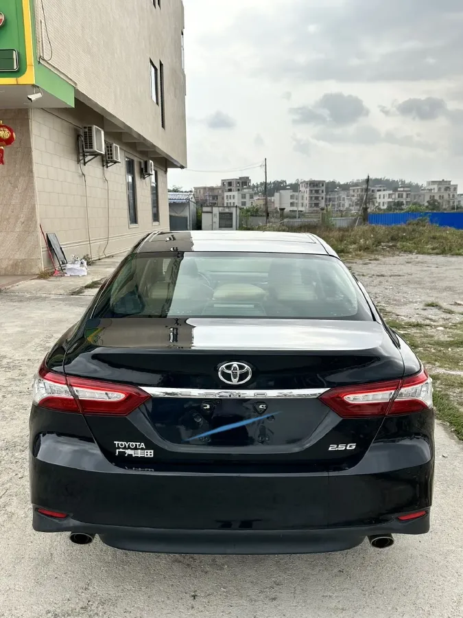 2018 Toyota Camry 2.5L 209HP L4 8AT,autocango,china used car exporter,china ev exporter,chinese used car exporter,chinese used ev exporter