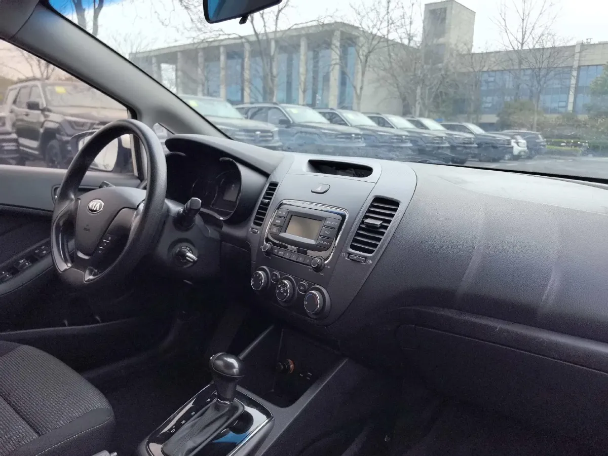 2017 Kia K3 1.6L 128HP L4 6AT,autocango,china used car exporter,china ev exporter,chinese used car exporter,chinese used ev exporter