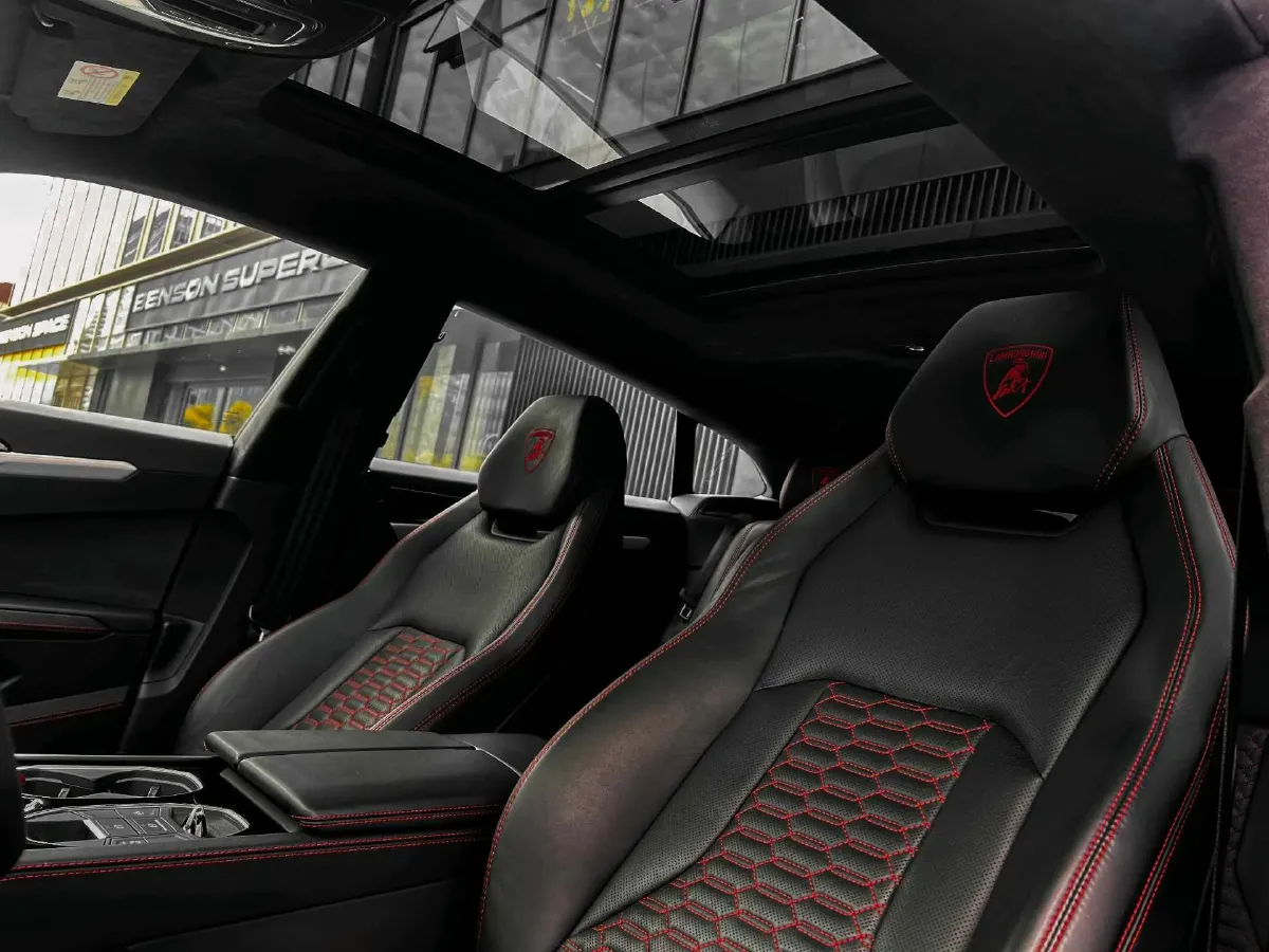 2021 Lamborghini Urus 4.0T 641HP V8 8AT,autocango,china used car exporter,china ev exporter,chinese used car exporter,chinese used ev exporter