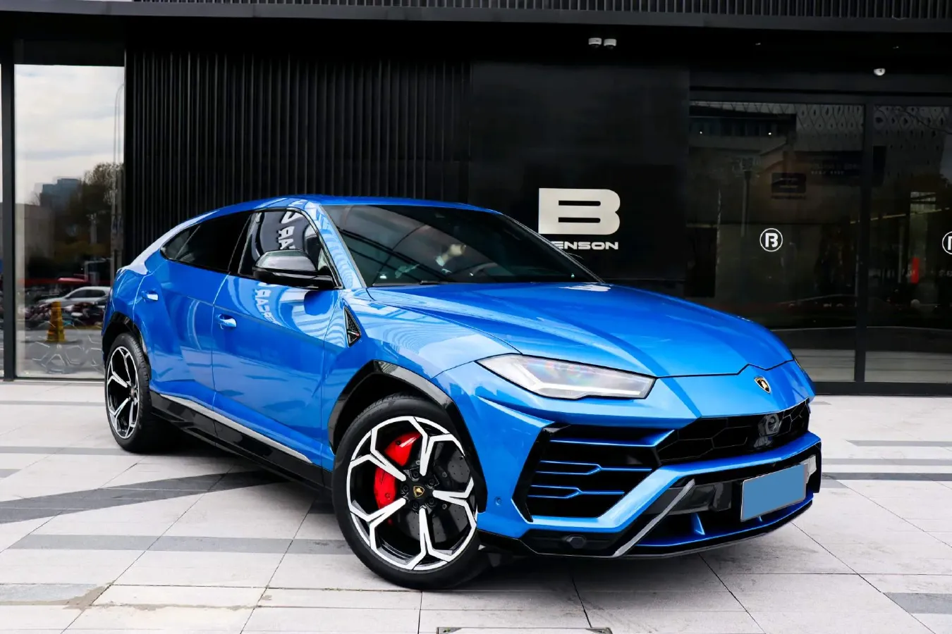 2021 Lamborghini Urus 4.0T 641HP V8 8AT,autocango,china used car exporter,china ev exporter,chinese used car exporter,chinese used ev exporter