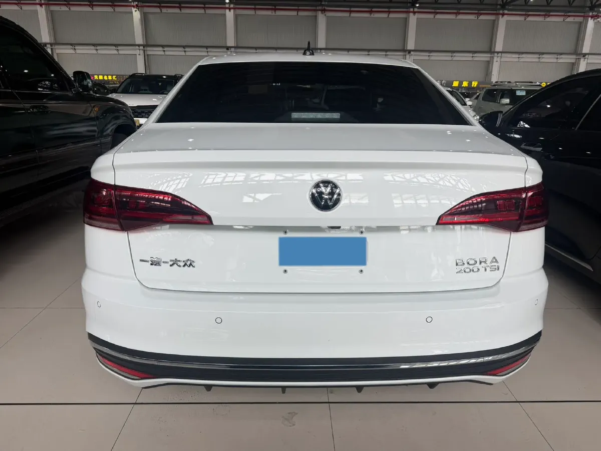 2025 Volkswagen Bora 1.2T 116HP L4 7DCT,autocango,china used car exporter,china ev exporter,chinese used car exporter,chinese used ev exporter