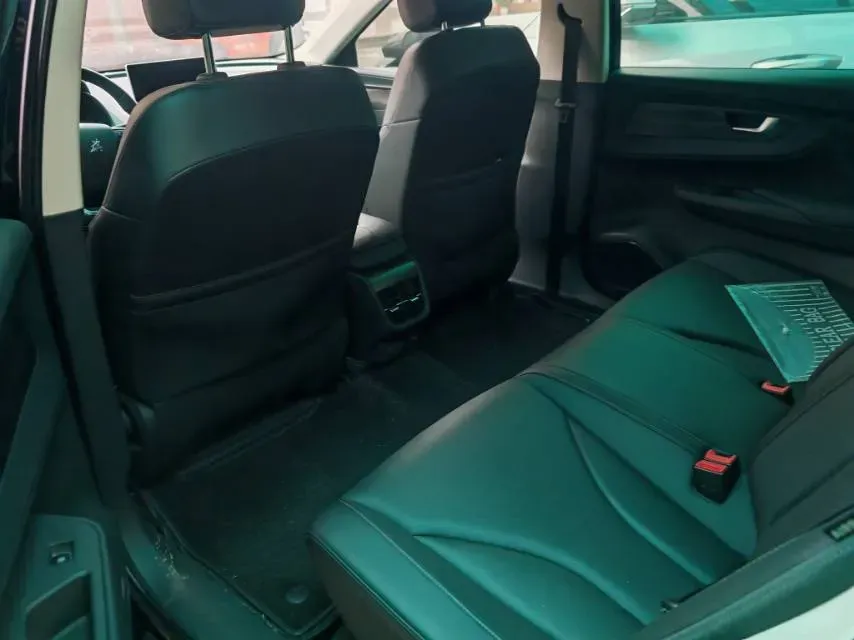 2022 HongQi E-QM5 BEV 54KWH,autocango,china used car exporter,china ev exporter,chinese used car exporter,chinese used ev exporter