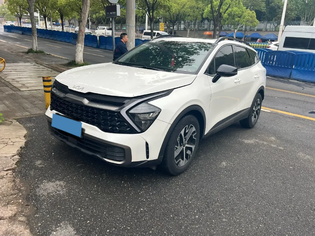 2023 Kia Sportage 1.5T 200HP L4 8AT,autocango,china used car exporter,china ev exporter,chinese used car exporter,chinese used ev exporter