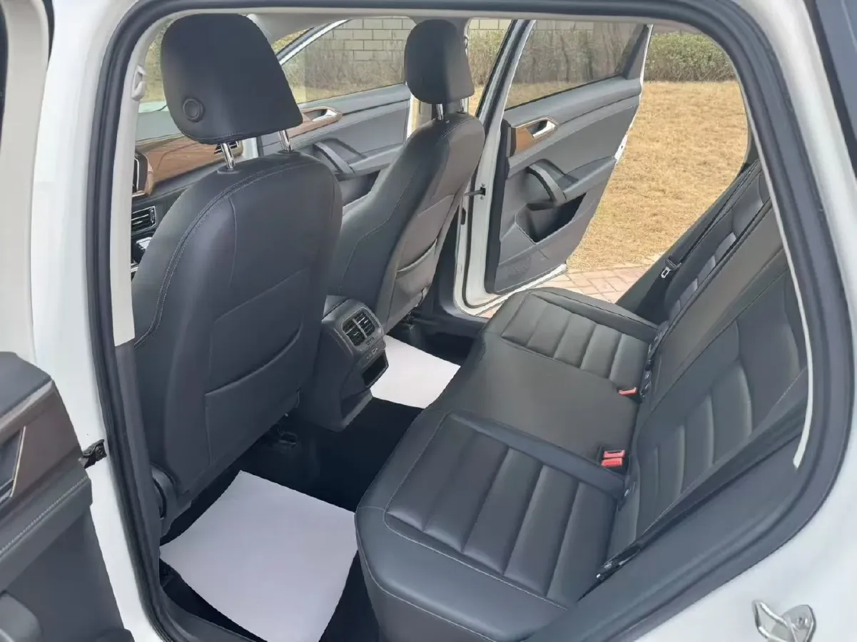 2021 Volkswagen Tharu 1.4T 150HP L4 7DCT,autocango,china used car exporter,china ev exporter,chinese used car exporter,chinese used ev exporter