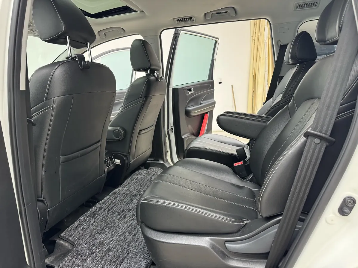 2021 GAC Trumpchi M6 1.5T 169HP L4 7DCT,autocango,china used car exporter,china ev exporter,chinese used car exporter,chinese used ev exporter