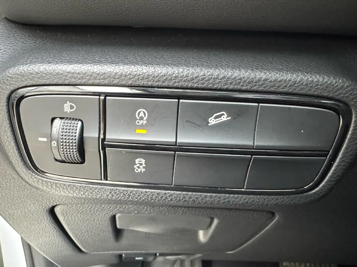 2021 GAC Trumpchi M6 1.5T 169HP L4 7DCT,autocango,china used car exporter,china ev exporter,chinese used car exporter,chinese used ev exporter