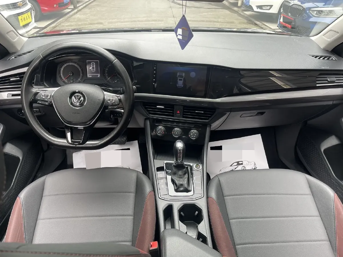 2019 Bestune T77 1.2T 143HP L4 7DCT,autocango,china used car exporter,china ev exporter,chinese used car exporter,chinese used ev exporter