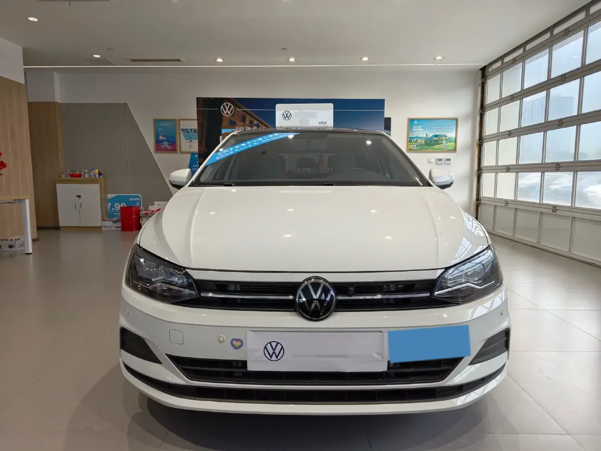2023 Volkswagen Polo 1.5L 113HP L4 6AT,autocango,china used car exporter,china ev exporter,chinese used car exporter,chinese used ev exporter