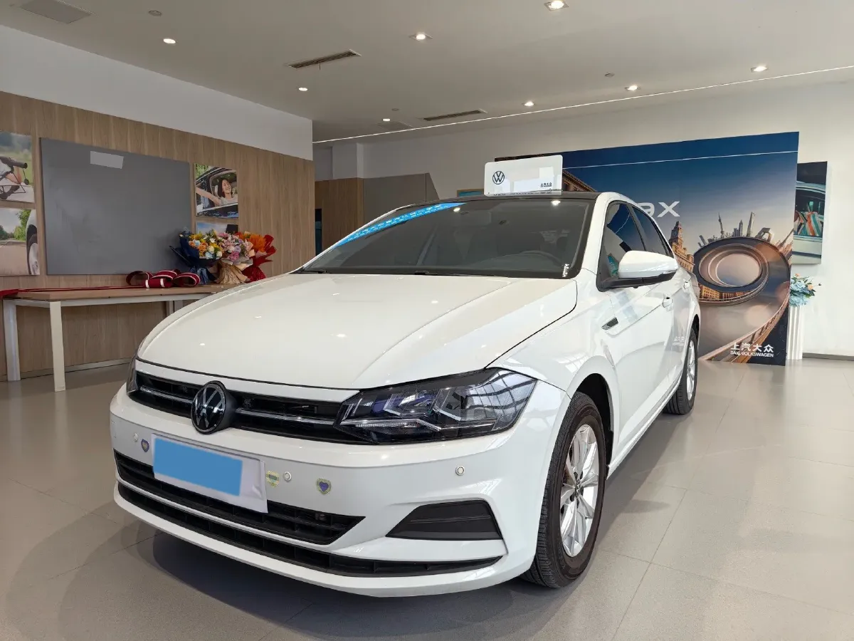 2023 Volkswagen Polo 1.5L 113HP L4 6AT,autocango,china used car exporter,china ev exporter,chinese used car exporter,chinese used ev exporter