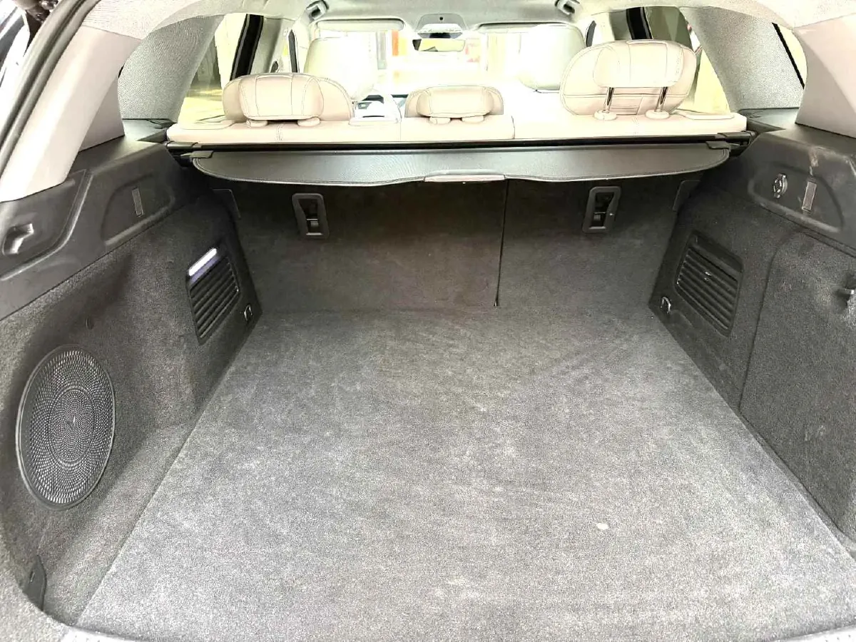 2025 Voyah FREE 1.5T 150HP L4 REEV 43KWH,autocango,china used car exporter,china ev exporter,chinese used car exporter,chinese used ev exporter