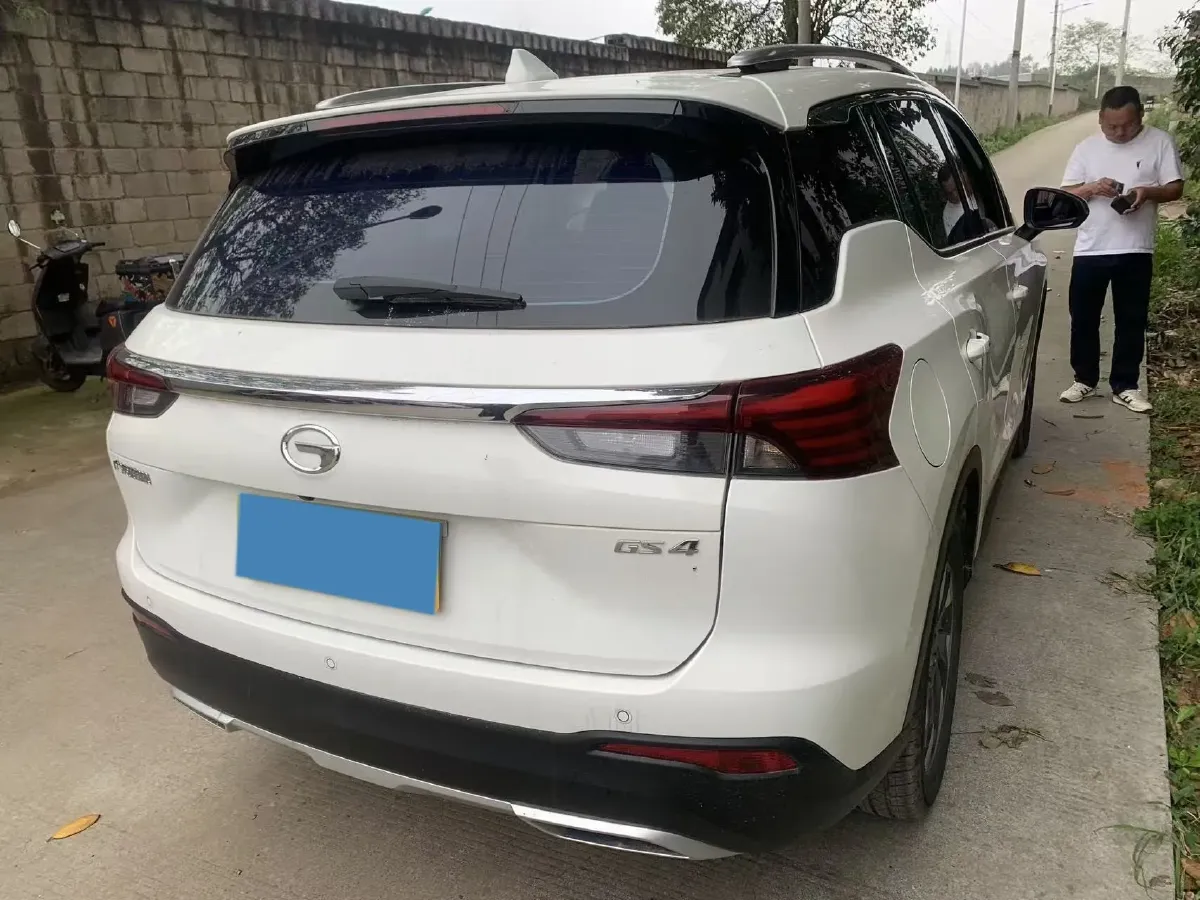 2022 GAC Trumpchi GS4 1.5T 169HP L4 6AT,autocango,china used car exporter,china ev exporter,chinese used car exporter,chinese used ev exporter