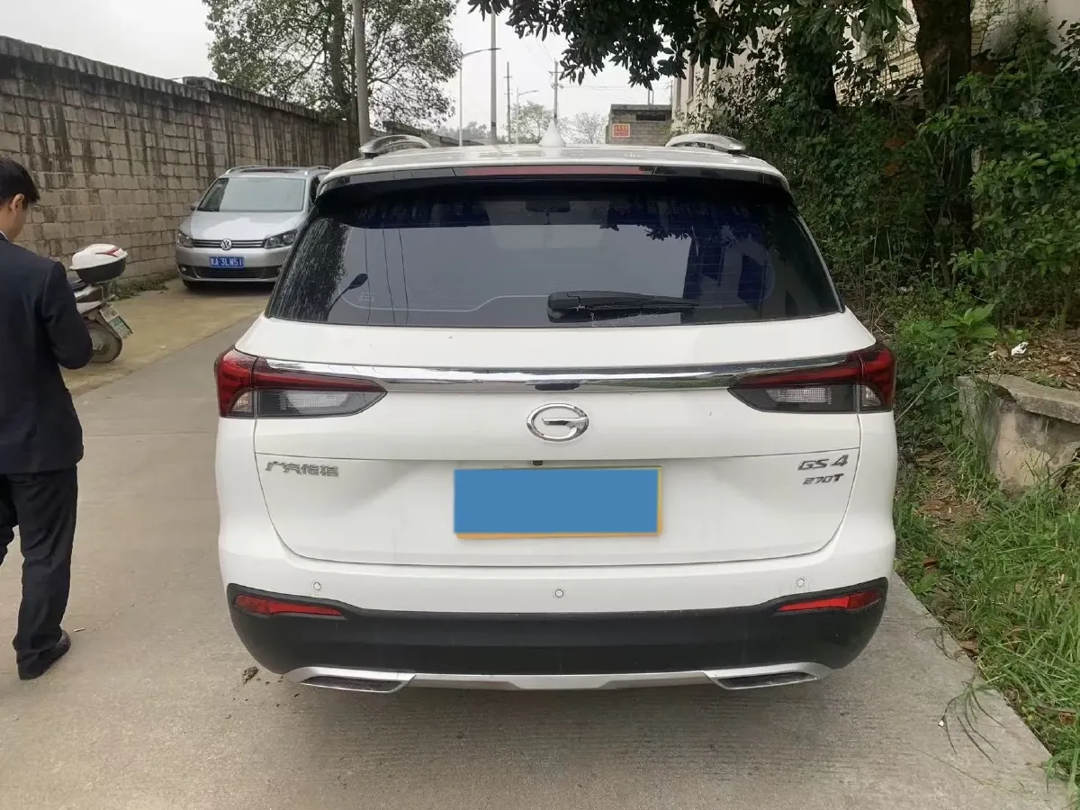 2022 GAC Trumpchi GS4 1.5T 169HP L4 6AT,autocango,china used car exporter,china ev exporter,chinese used car exporter,chinese used ev exporter