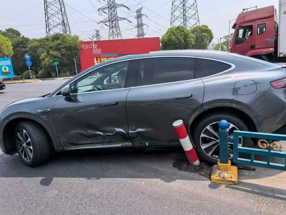 2025 Luxeed R7 REEV 156HP REEV 37KWH,autocango,china used car exporter,china ev exporter,chinese used car exporter,chinese used ev exporter