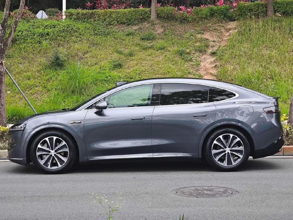 2025 Luxeed R7 REEV 156HP REEV 37KWH,autocango,china used car exporter,china ev exporter,chinese used car exporter,chinese used ev exporter