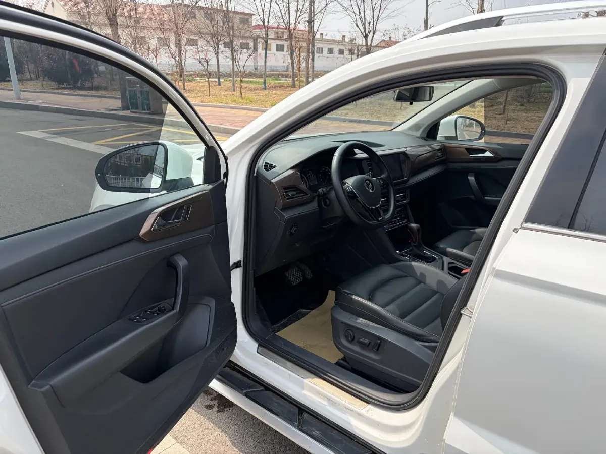 2021 Volkswagen Tharu 1.4T 150HP L4 7DCT,autocango,china used car exporter,china ev exporter,chinese used car exporter,chinese used ev exporter