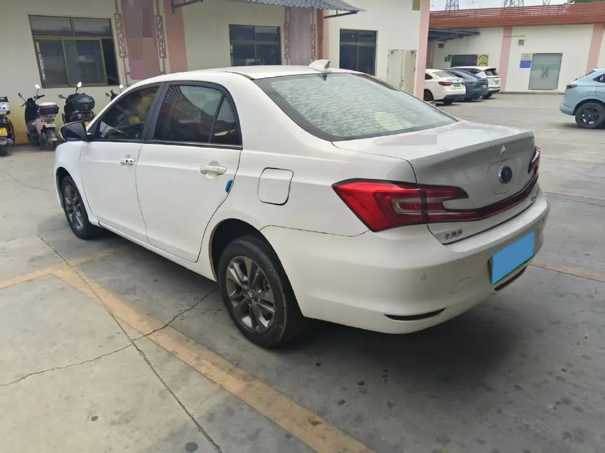 2017 BYD Qin 1.5T 154HP L4 6DCT PHEV,autocango,china used car exporter,china ev exporter,chinese used car exporter,chinese used ev exporter