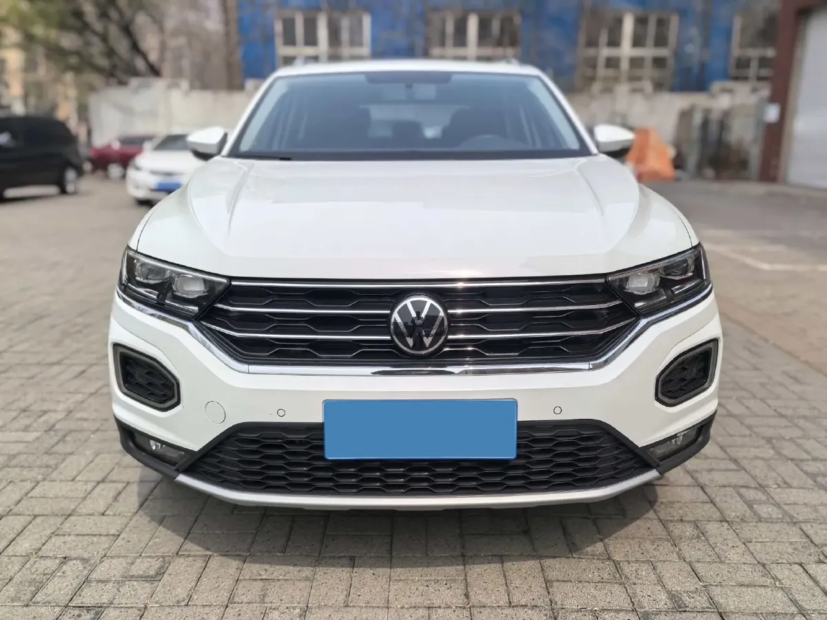 2022 Volkswagen T-Roc 1.4T 150HP L4 7DCT,autocango,china used car exporter,china ev exporter,chinese used car exporter,chinese used ev exporter