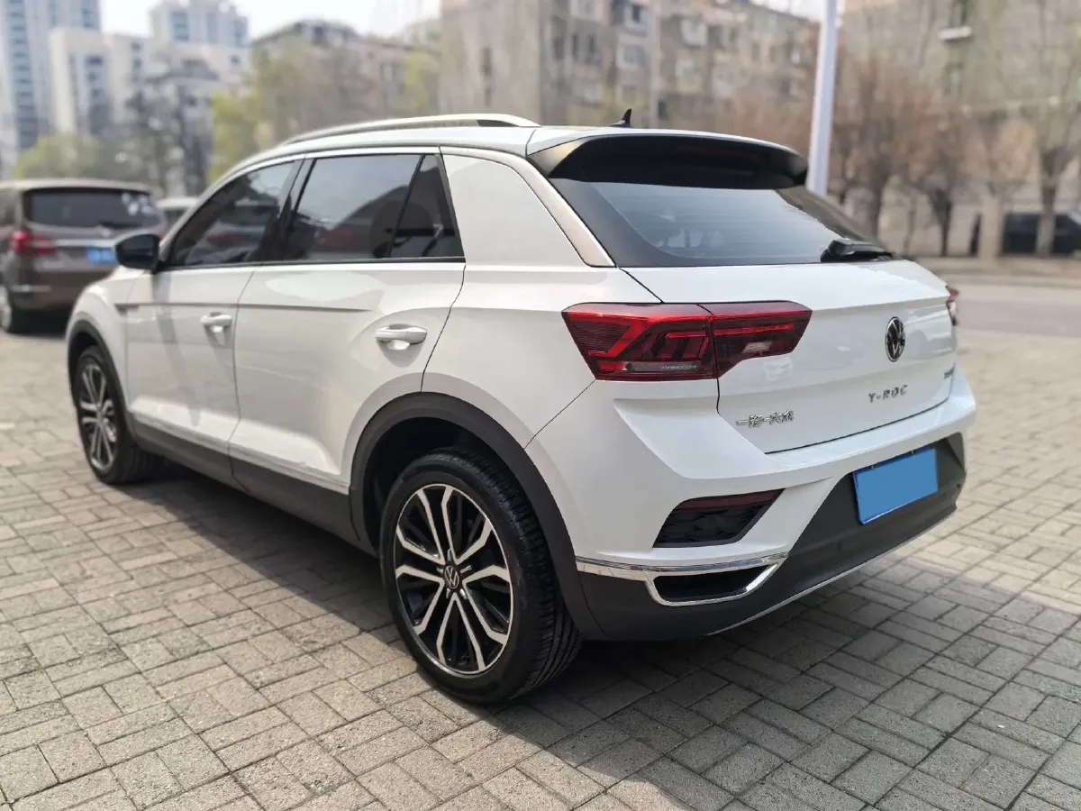 2022 Volkswagen T-Roc 1.4T 150HP L4 7DCT,autocango,china used car exporter,china ev exporter,chinese used car exporter,chinese used ev exporter