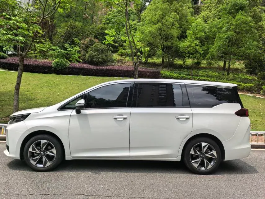 2023 GAC Trumpchi M6 1.5T 177HP L4 7DCT,autocango,china used car exporter,china ev exporter,chinese used car exporter,chinese used ev exporter