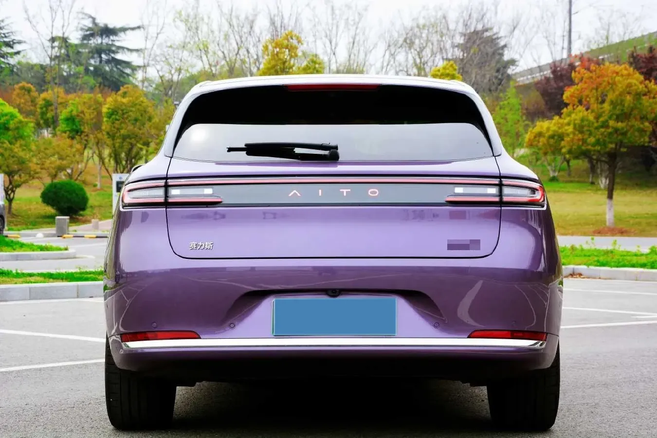 2025 AITO AITO M5 1.5T 152HP L4 REEV 42KWH,autocango,china used car exporter,china ev exporter,chinese used car exporter,chinese used ev exporter