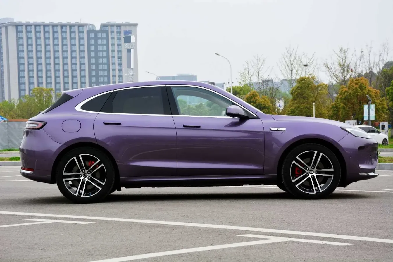 2025 AITO AITO M5 1.5T 152HP L4 REEV 42KWH,autocango,china used car exporter,china ev exporter,chinese used car exporter,chinese used ev exporter