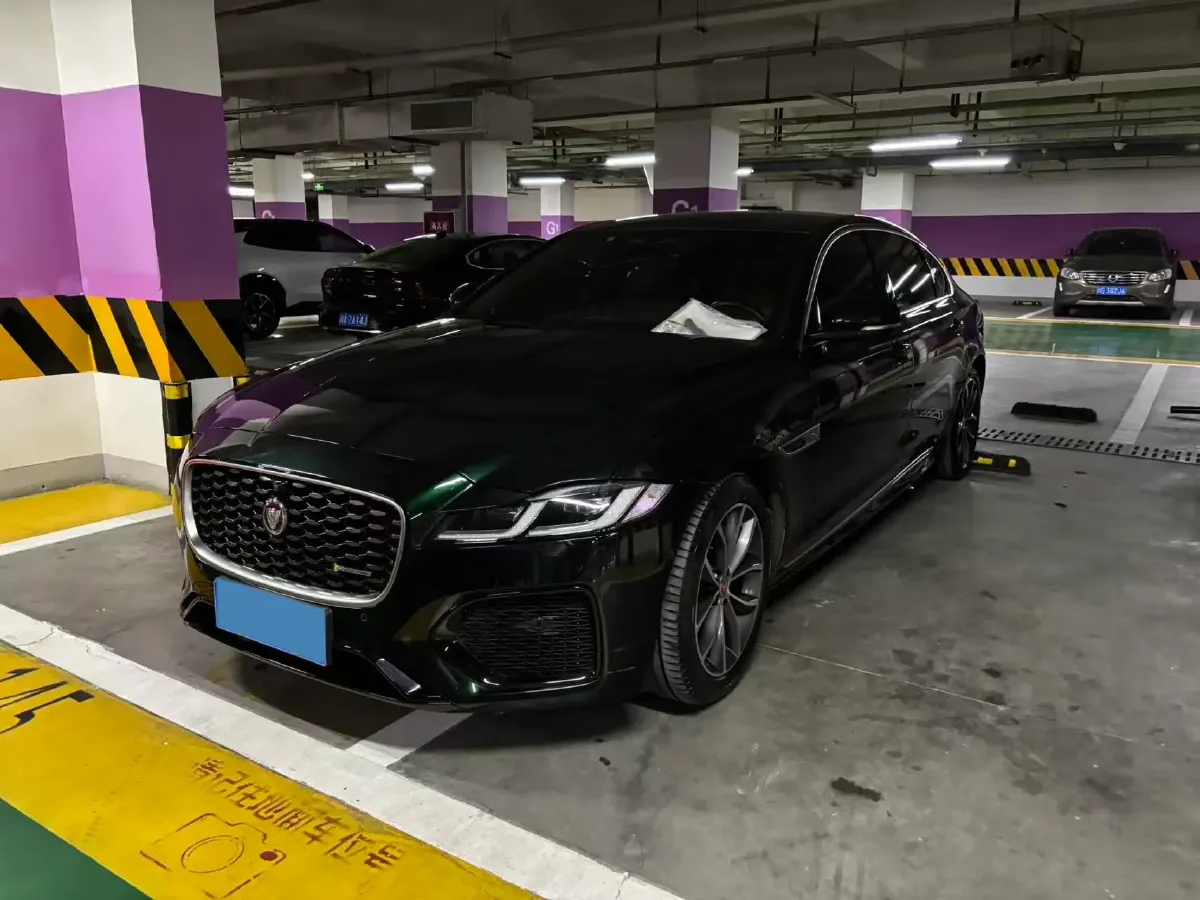 2023 Jaguar XFL 2.0T 250HP L4 8AT,autocango,china used car exporter,china ev exporter,chinese used car exporter,chinese used ev exporter