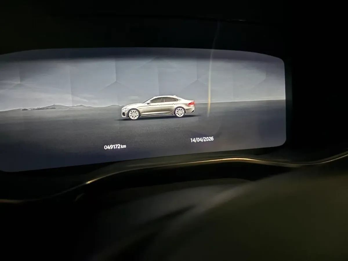 2023 Jaguar XFL 2.0T 250HP L4 8AT,autocango,china used car exporter,china ev exporter,chinese used car exporter,chinese used ev exporter