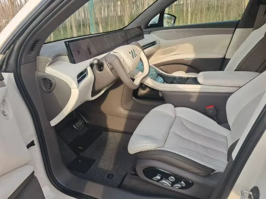 2024 IM LS7 BEV 100KWH,autocango,china used car exporter,china ev exporter,chinese used car exporter,chinese used ev exporter