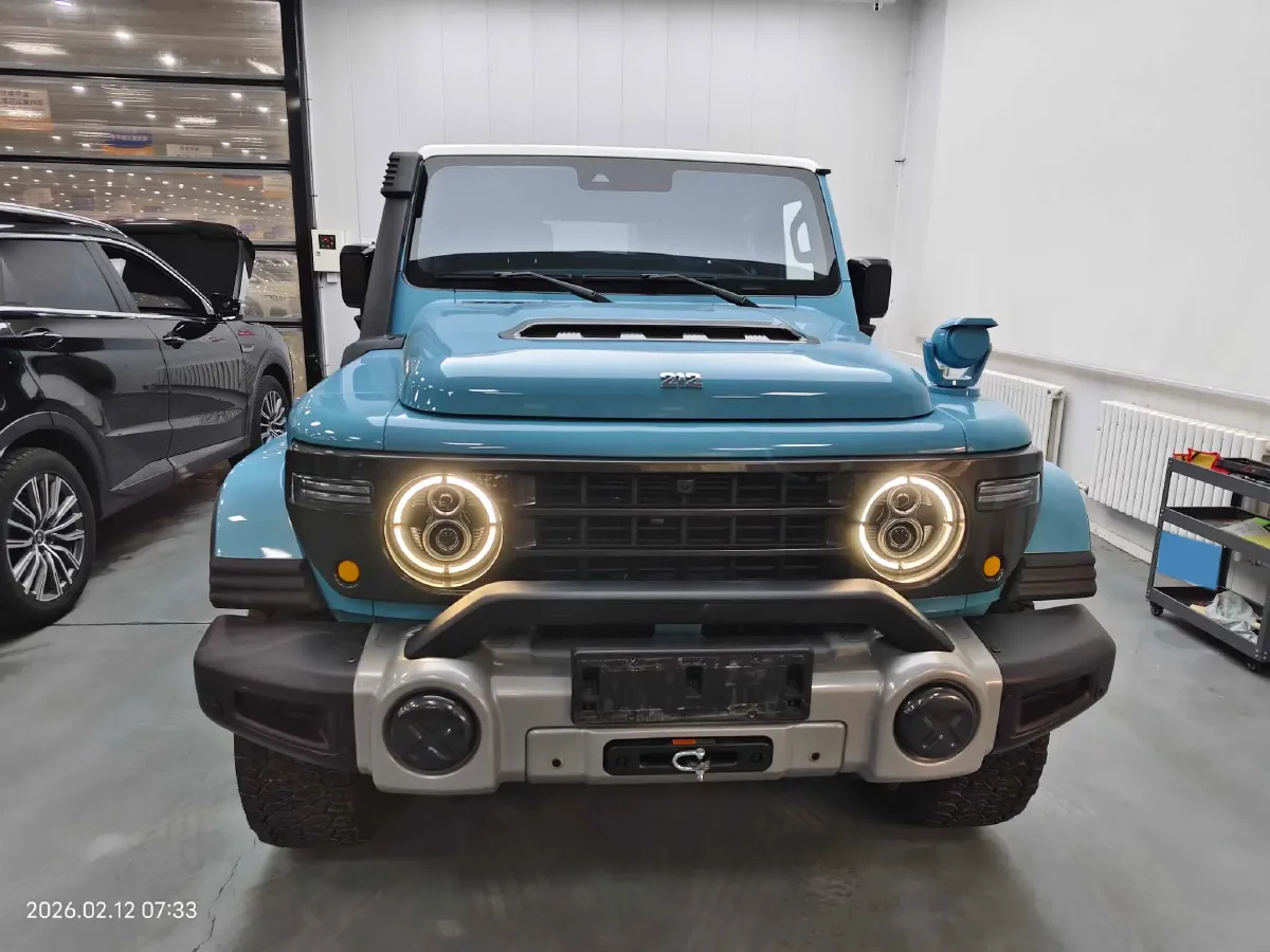 2025 212 212 T01 2.0T 252HP L4 8AT,autocango,china used car exporter,china ev exporter,chinese used car exporter,chinese used ev exporter