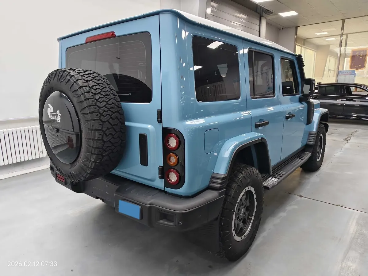 2025 212 212 T01 2.0T 252HP L4 8AT,autocango,china used car exporter,china ev exporter,chinese used car exporter,chinese used ev exporter