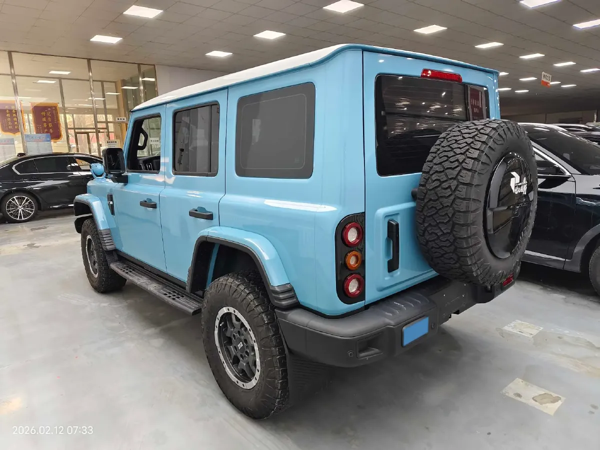 2025 212 212 T01 2.0T 252HP L4 8AT,autocango,china used car exporter,china ev exporter,chinese used car exporter,chinese used ev exporter