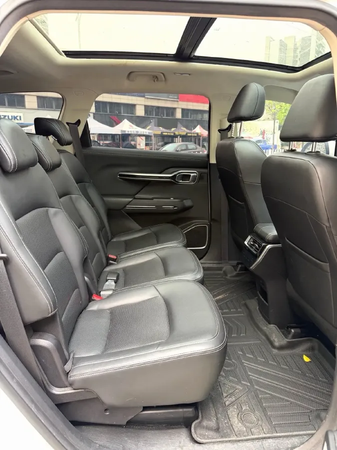 2022 Geely Okavango 1.8T 184HP L4 7DCT,autocango,china used car exporter,china ev exporter,chinese used car exporter,chinese used ev exporter