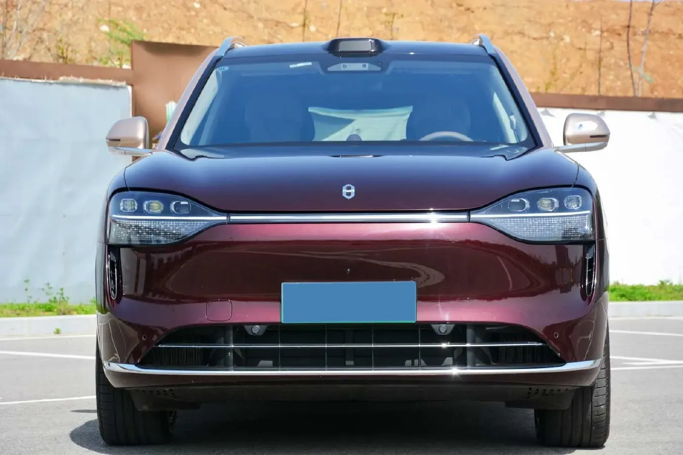 2025 AITO AITO M9 REEV 160HP REEV 52KWH,autocango,china used car exporter,china ev exporter,chinese used car exporter,chinese used ev exporter