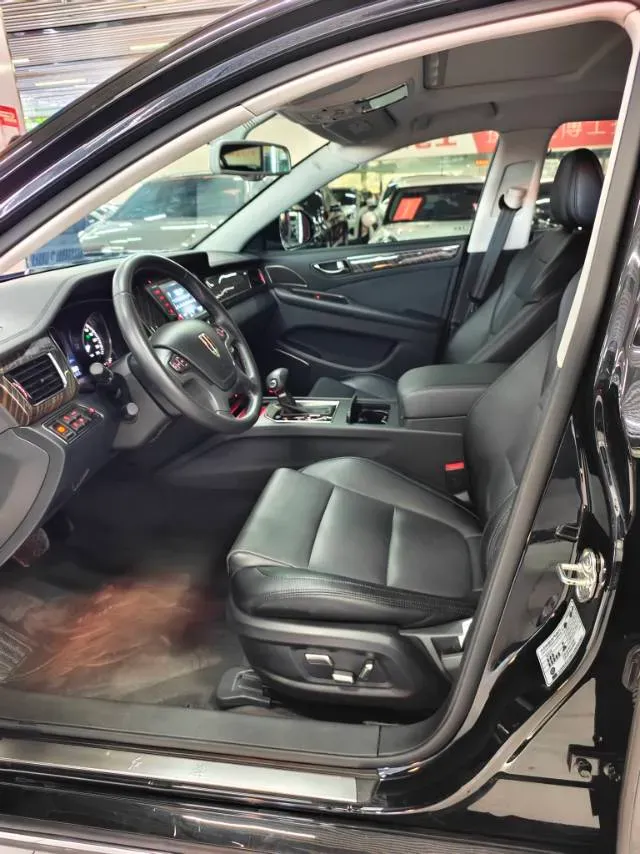 2021 HongQi H7 1.8T 188HP L4 6AT,autocango,china used car exporter,china ev exporter,chinese used car exporter,chinese used ev exporter