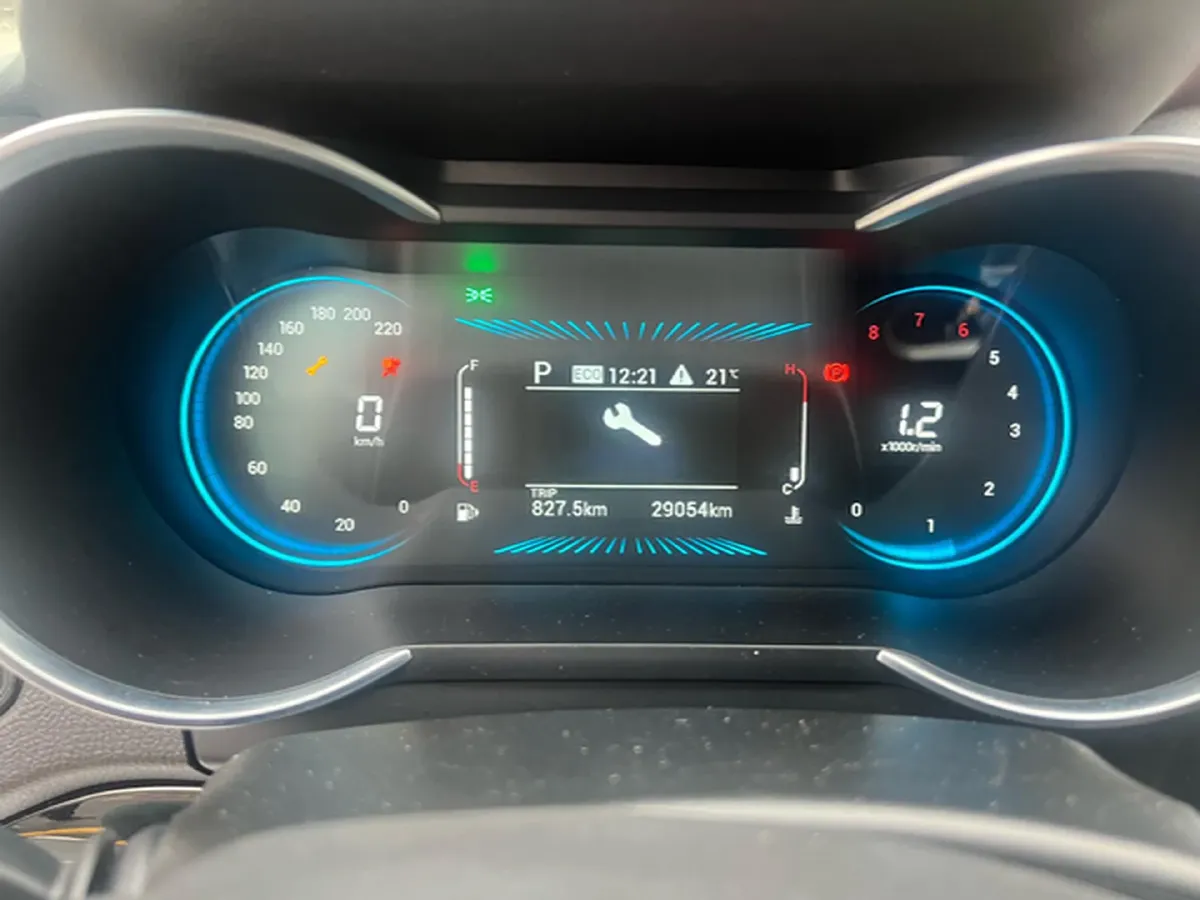 2021 Jetour X70M 1.5T 156HP L4 6DCT,autocango,china used car exporter,china ev exporter,chinese used car exporter,chinese used ev exporter