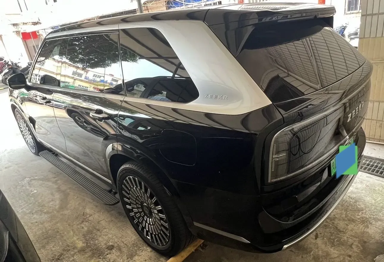 2025 Zeekr 9X 2.0T 279HP L4 1DHT PHEV,autocango,china used car exporter,china ev exporter,chinese used car exporter,chinese used ev exporter